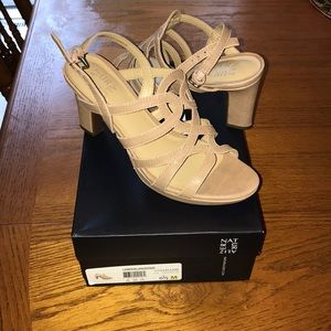 naturalizer cameron silver